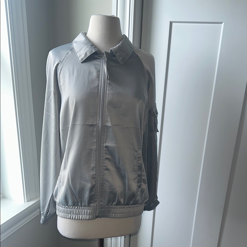 Mono b Gray Bomber Jacket with Sleek Design‎ Size Small Zip Up